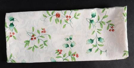 Winterberry Damask Napkin