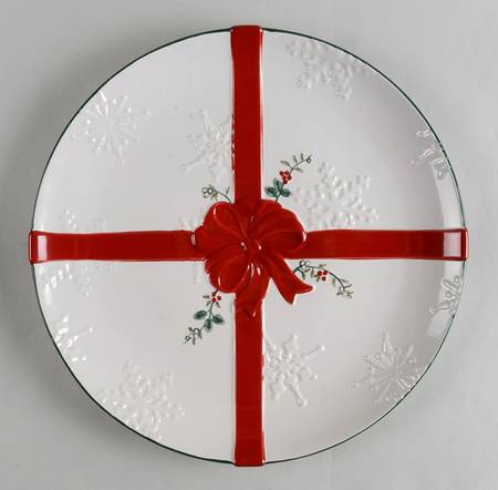 Winterberry 14" Chop Plate (Round Platter)