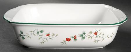 Winterberry 9" Square Baker