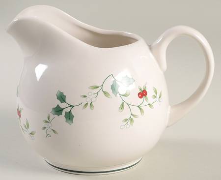 Winterberry Gravy/Sauce Pitcher
