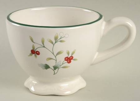 Winterberry Punch Cup