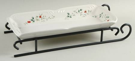 Winterberry Sled Server-11" Rectangular Tray W/Iron Sled Stand