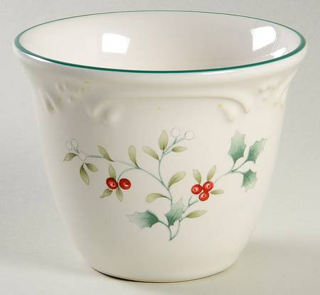 Winterberry Custard Cup