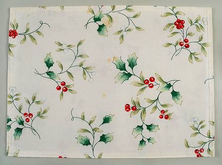 Winterberry Cloth Placemat