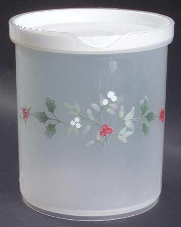 Winterberry 5" Plastic Container with Lid