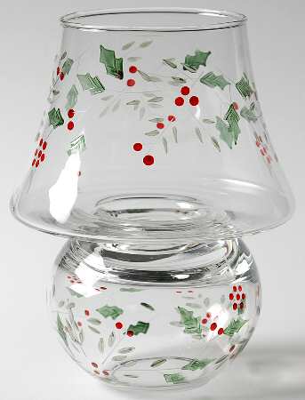 Winterberry (2 Piece) Glassware Hurricane Lamp