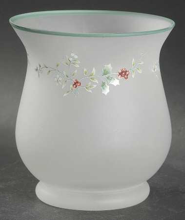 Winterberry 6" Glassware Hurricane