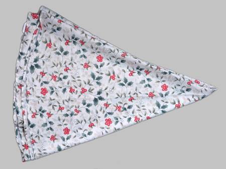 Winterberry 70" Round Tablecloth