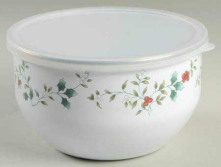 Winterberry 7" Metal Bowl & Plastic Lid