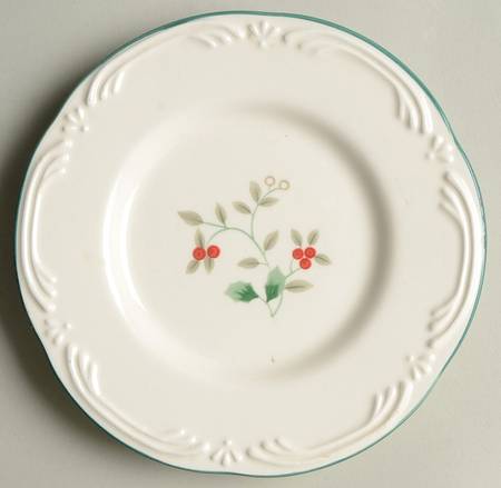 Winterberry Bread & Butter Plate