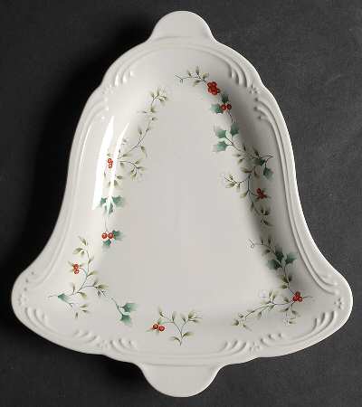 Winterberry Bell Shaped Plate