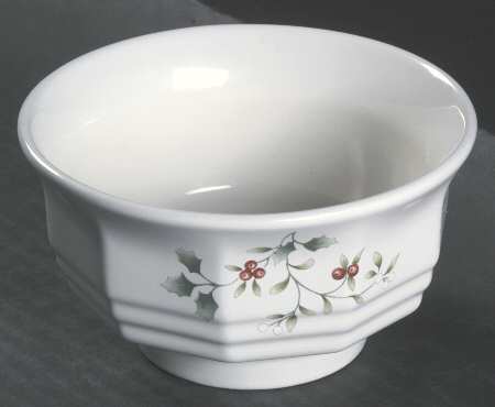 Winterberry Dessert Bowl