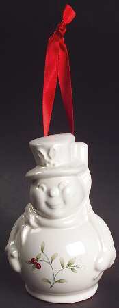Winterberry Bell