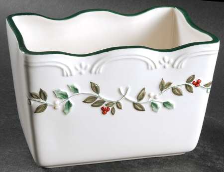 Winterberry Cracker Server-Boat