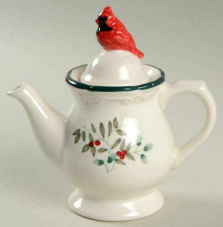 Winterberry Child's Teapot & Lid