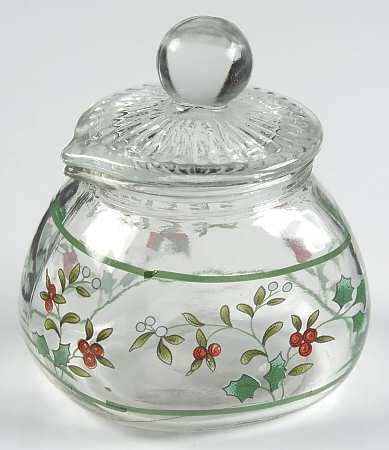 Winterberry Glassware Creamer & Lid