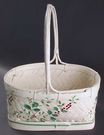 Winterberry 12" Wicker Basket