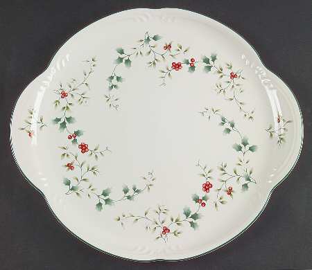 Winterberry Handled Cake Plate