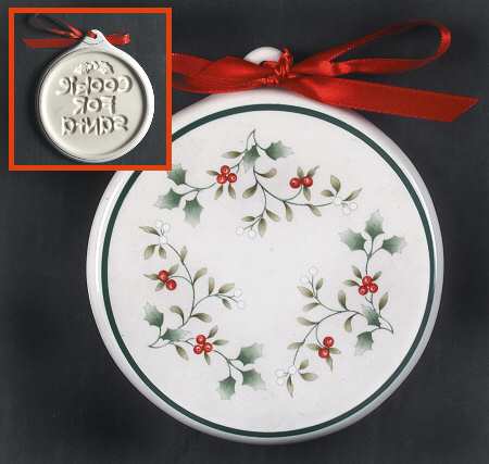 Winterberry Cookie Mold/Press