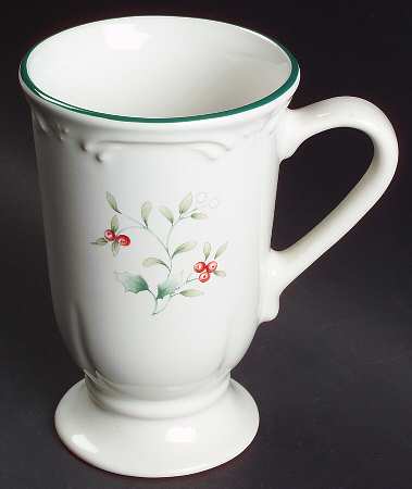 Winterberry Latte Mug