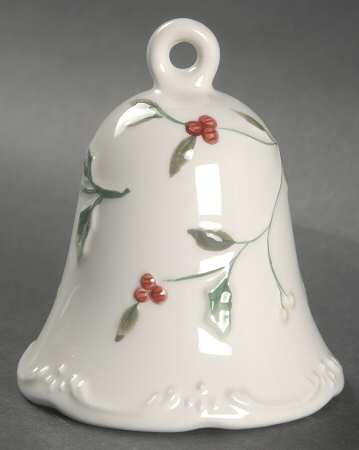 Winterberry Ornament