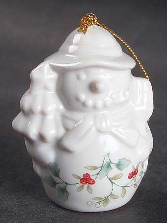 Winterberry Ornament