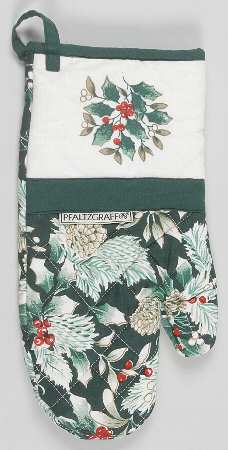 Winterberry Cloth Oven Mitt