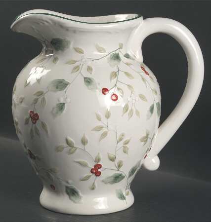 Winterberry 144 Oz Pitcher