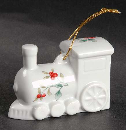 Winterberry Ornament