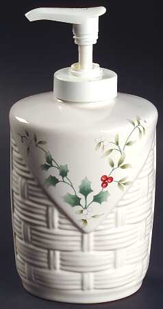 Winterberry Lotion Dispenser