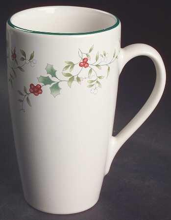 Winterberry Latte Mug