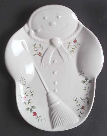 Winterberry Embossed Snowman Plate
