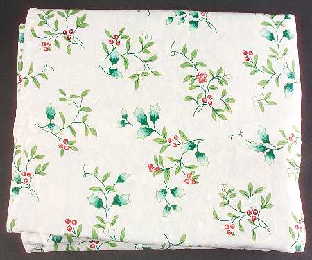 Winterberry 60" X 84" Oblong Tablecloth