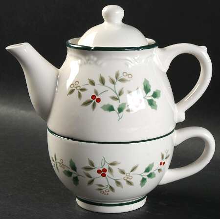 Winterberry Individual Teapot & Lid with Cup