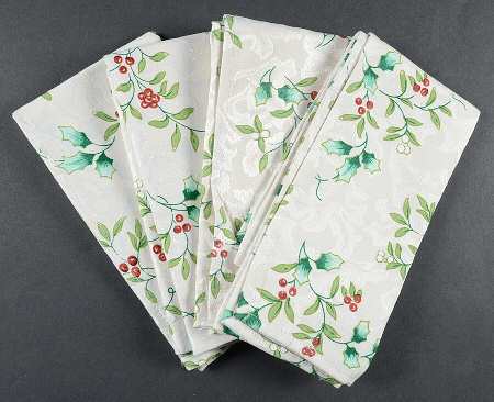 Winterberry Damask Napkin - Set of 4