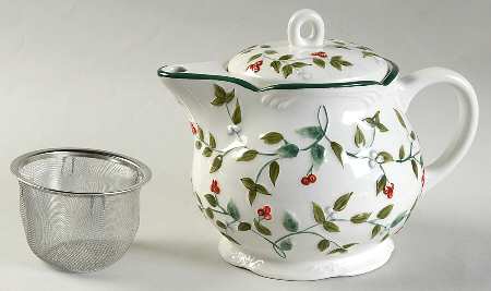 Winterberry Tea Pot & Lid w/Infuser