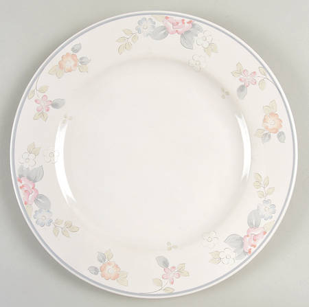 Wyndham Dinner Plate