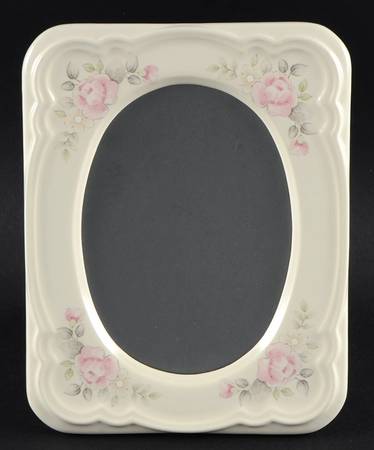 Wyndham Frame-Holds 5" X 7"
