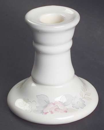 Wyndham 3" Candlestick