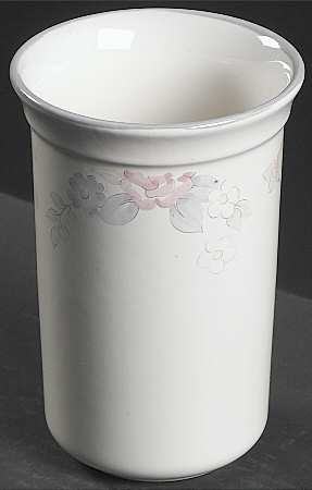 Wyndham Utensil Holder