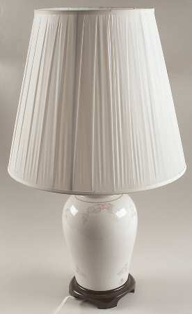 Wyndham Electric Lamp & Shade