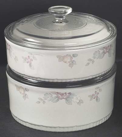Wyndham 4-Piece Bakeware Set (2 Bakers with Lids)