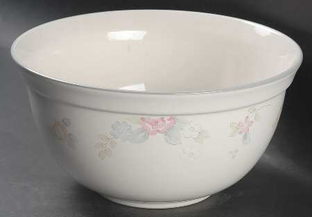 Wyndham 9" Mixing Bowl