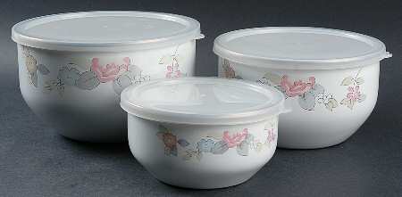 Wyndham 3 Pc Metal Bowl & Plastic Lid (5 3/4", 7", 7 3/4")