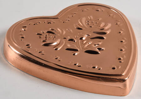 Yorktowne Copper Jello Mold
