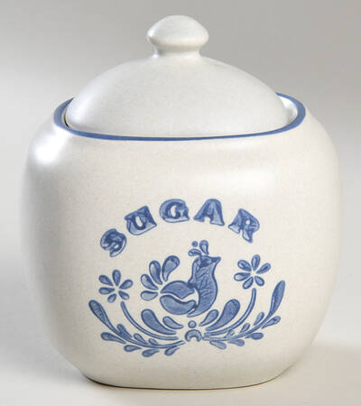 Yorktowne Sugar Bowl & Lid