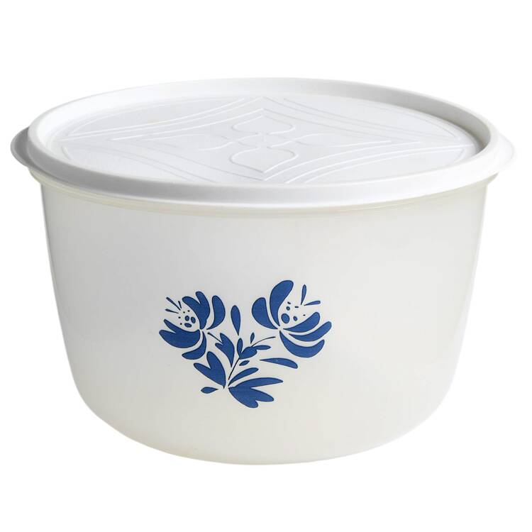 Yorktowne 8" Plastic Nested Storage Bowl & Lid