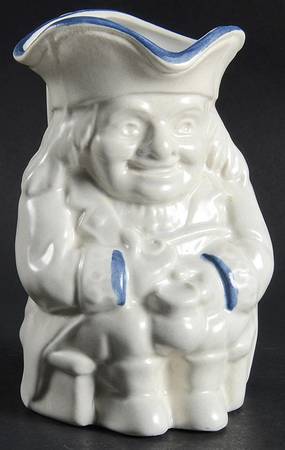 Yorktowne 18 Oz Toby Jug by Pfaltzgraff