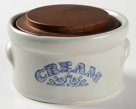 Yorktowne Creamer Crock & Lid
