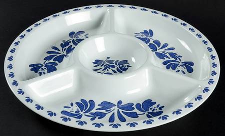 Yorktowne 1 Piece Melamine Chip & Dip by Pfaltzgraff